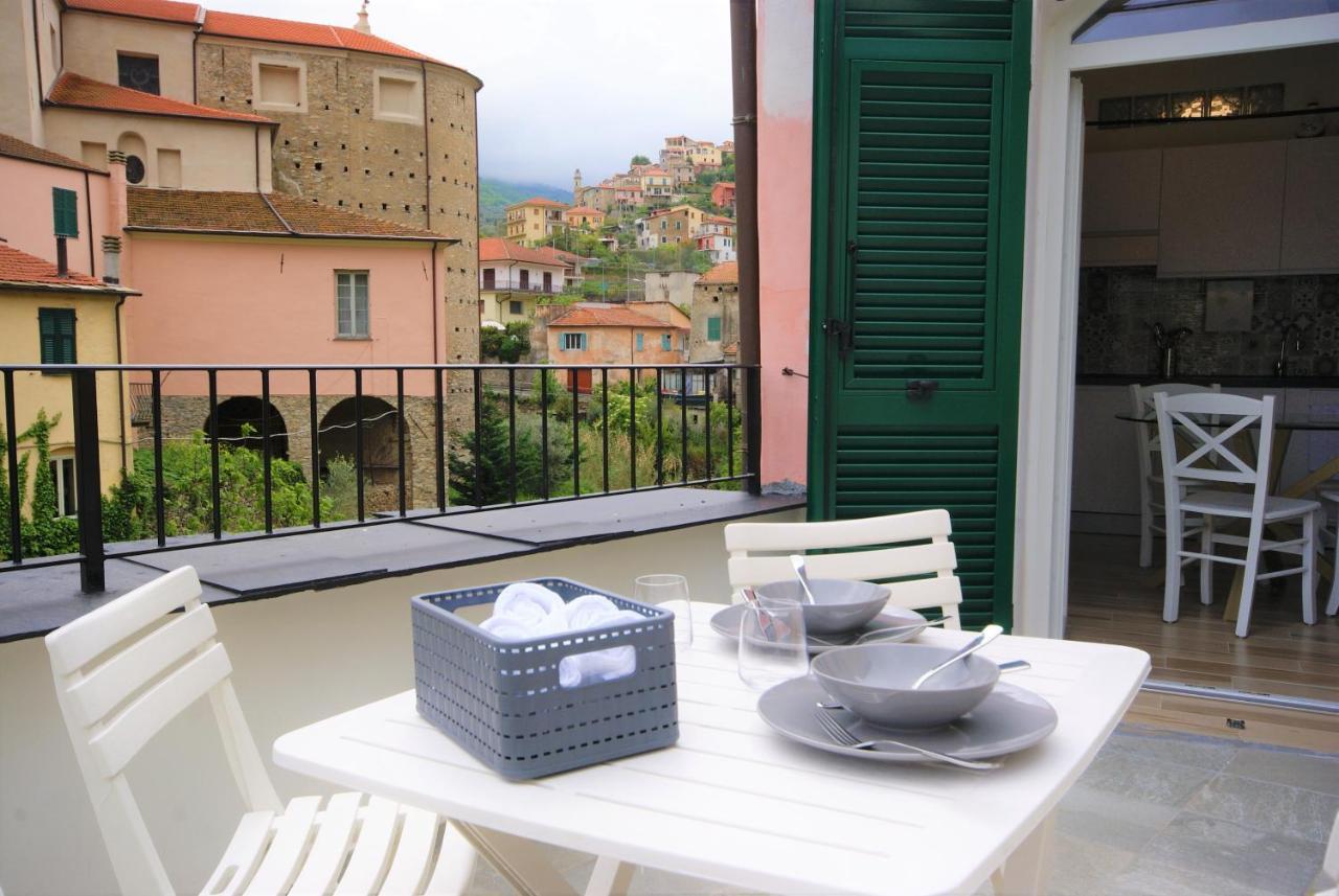Casa Di Luigi Ed Ernestina Apartment Dolcedo Bagian luar foto