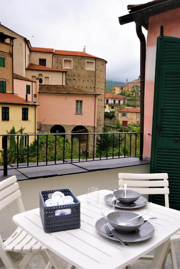 Casa Di Luigi Ed Ernestina Apartment Dolcedo Bagian luar foto